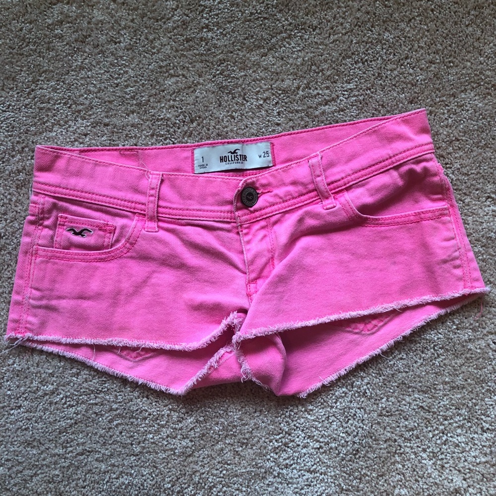 Hollister shorts (bright pink)